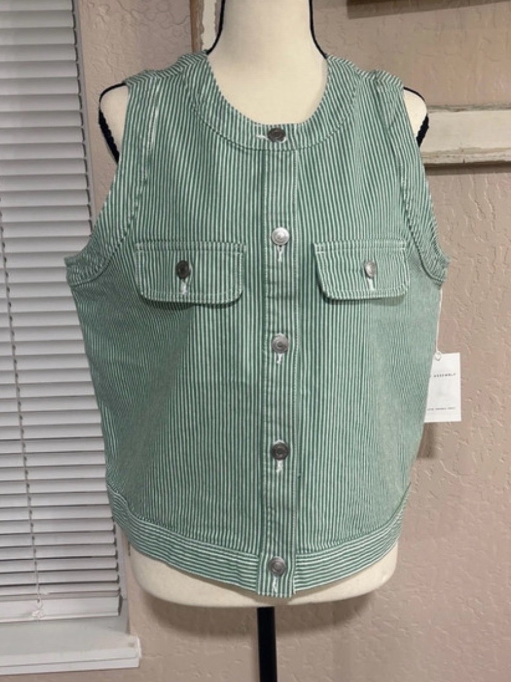 Sleeveless Ribbed Vest - Sage Green
